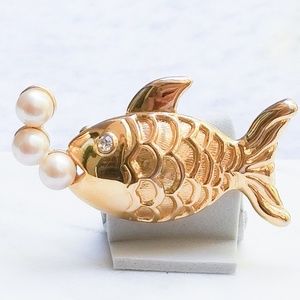 Vintage Marvella Fish With Pearl Bubbles Brooch